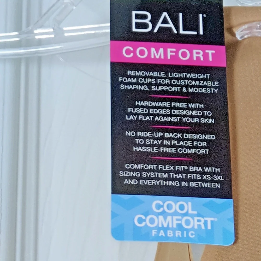 NWT Bali Comfort Revolution EasyLite Seamless Wirefree Bra Cinnamon Butter Small